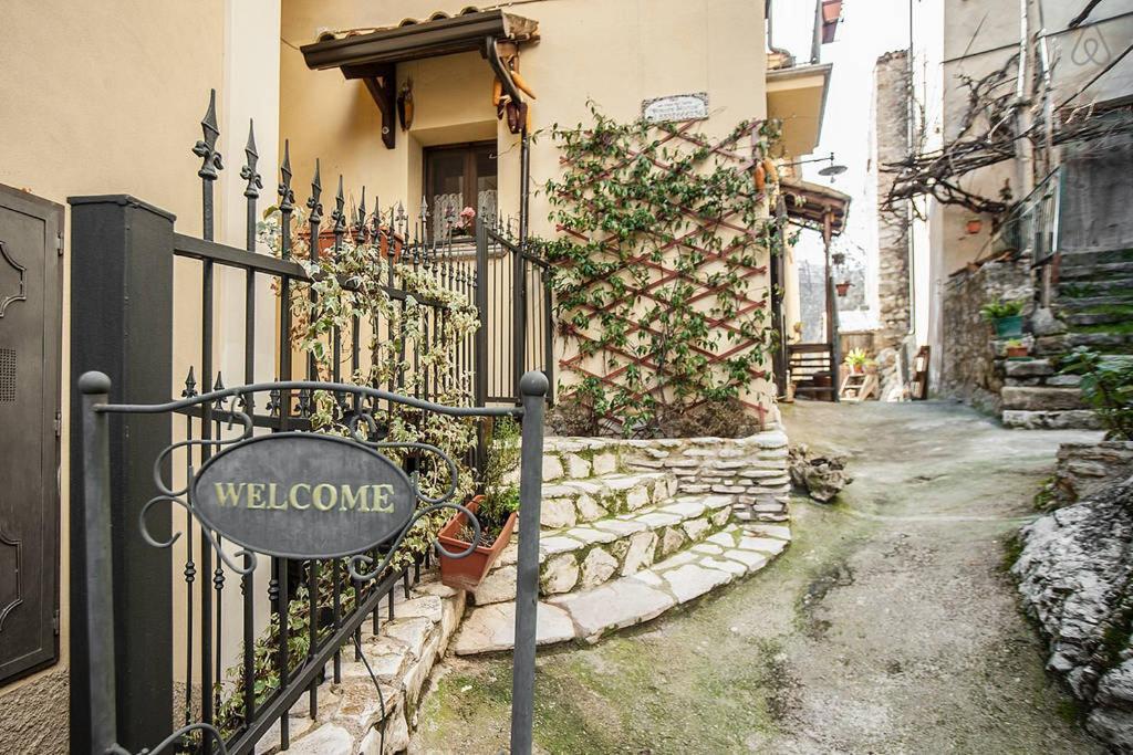 Bed & Breakfast La Voce Del Fiume Dimora Storica Di Charme 5*